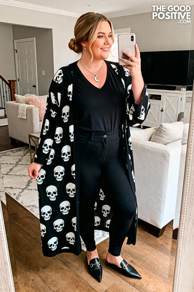 Plus Size Graphic Print Cardigan with Black Basics Outfit