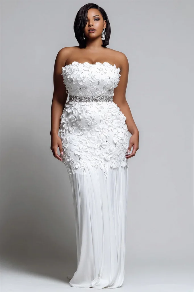 Plus Size Wedding Elegant White Strapless 3D Maxi Dress