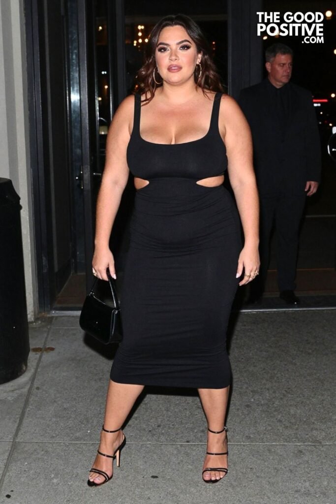 Plus Size Cut-Out Bodycon Midi Dress Outfit